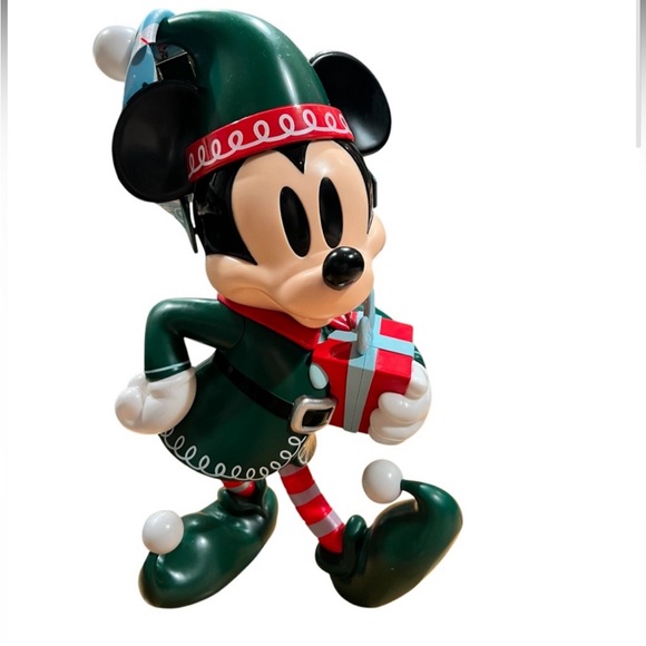 Mickey Elf 2024 Popcorn Bucket - Picture 3 of 4